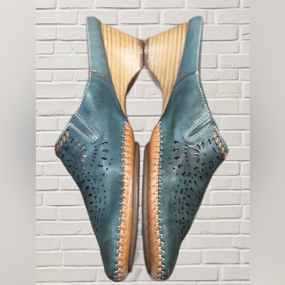 PIKOLINOS Women's Teal Perforated Mules